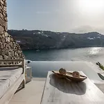 Etesians & Gasthof Super Paradise Beach (Mykonos)