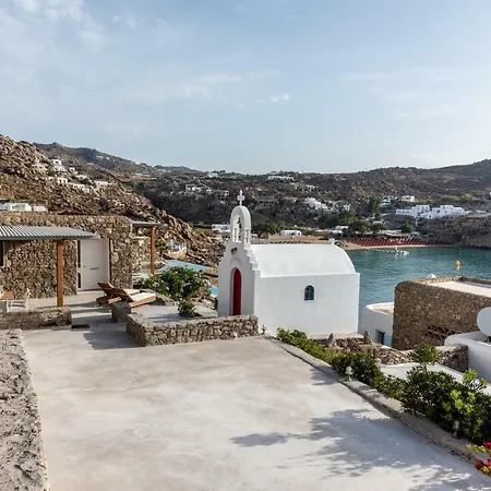 Pensión Etesians Suites&villas 4*