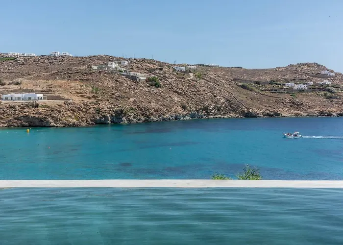 Etesians Suites&villas