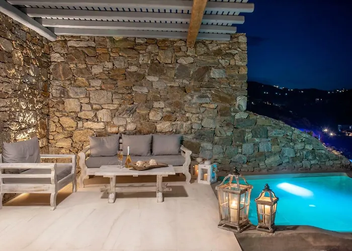 Etesians Suites&villas Pensión 4*