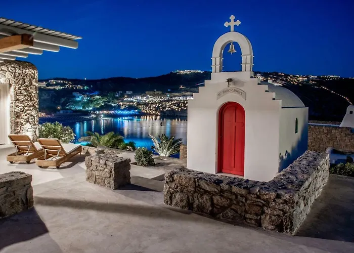 Etesians & 수퍼 파라다이스 비치