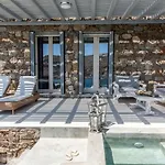 Pensionat Etesians & 4*