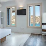 Etesians & Pensionat Super Paradise Beach (Mykonos)