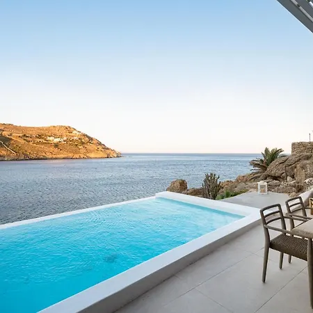 Guest house Etesians & 3*