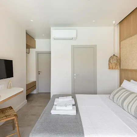 Guest house Etesians & 3*
