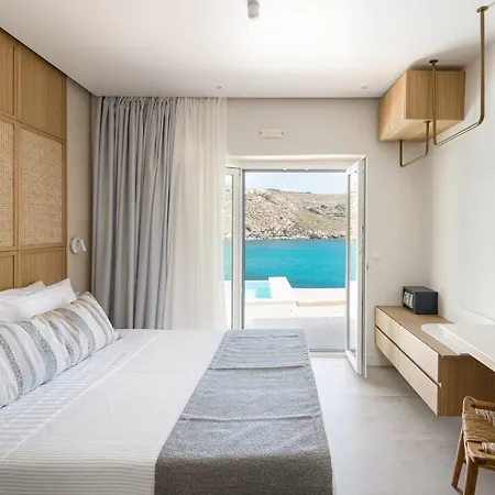 Etesians & Guest house Super Paradise Beach (Mykonos)