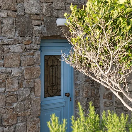 Etesians & Super Paradise Beach (Mykonos)